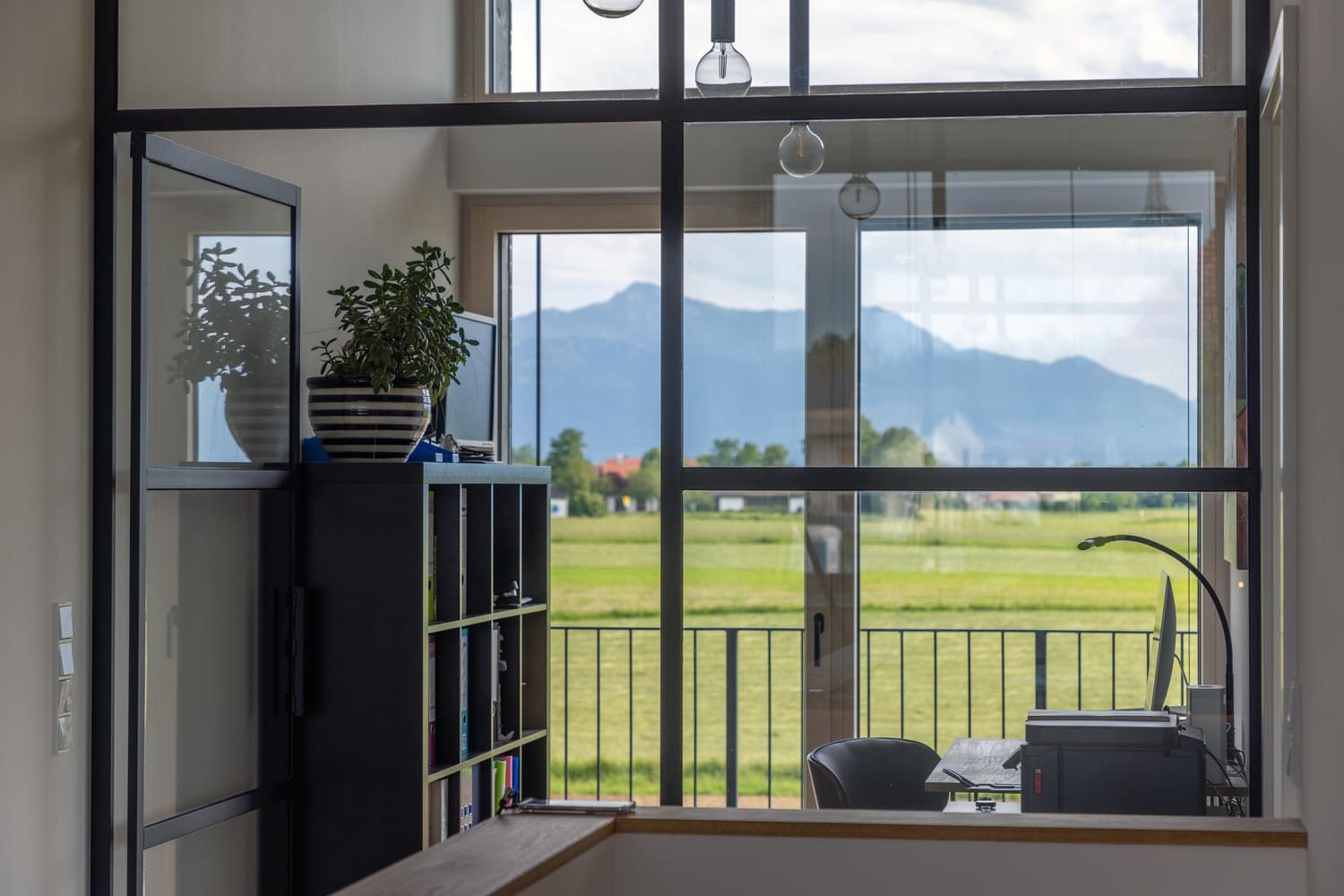 Arbeitszimmer im Holzhaus in Chieming